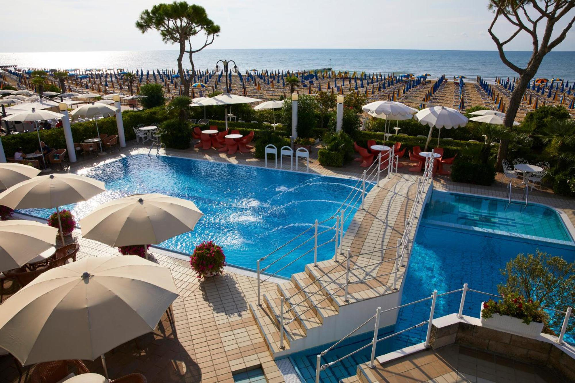 Ruhl Beach Hotel & Suites Τζεσόλο Λίντο Εξωτερικό φωτογραφία