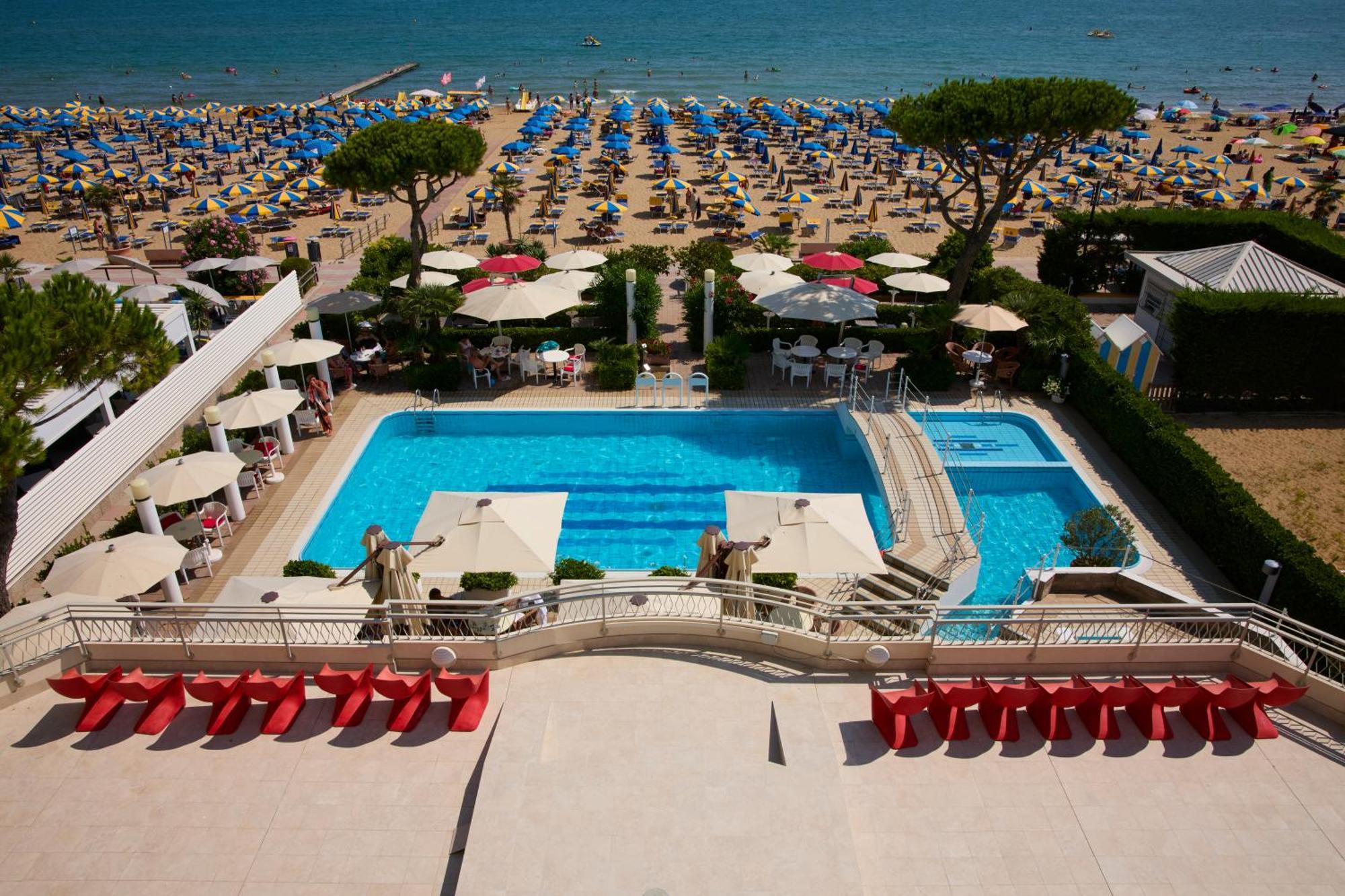 Ruhl Beach Hotel & Suites Τζεσόλο Λίντο Εξωτερικό φωτογραφία