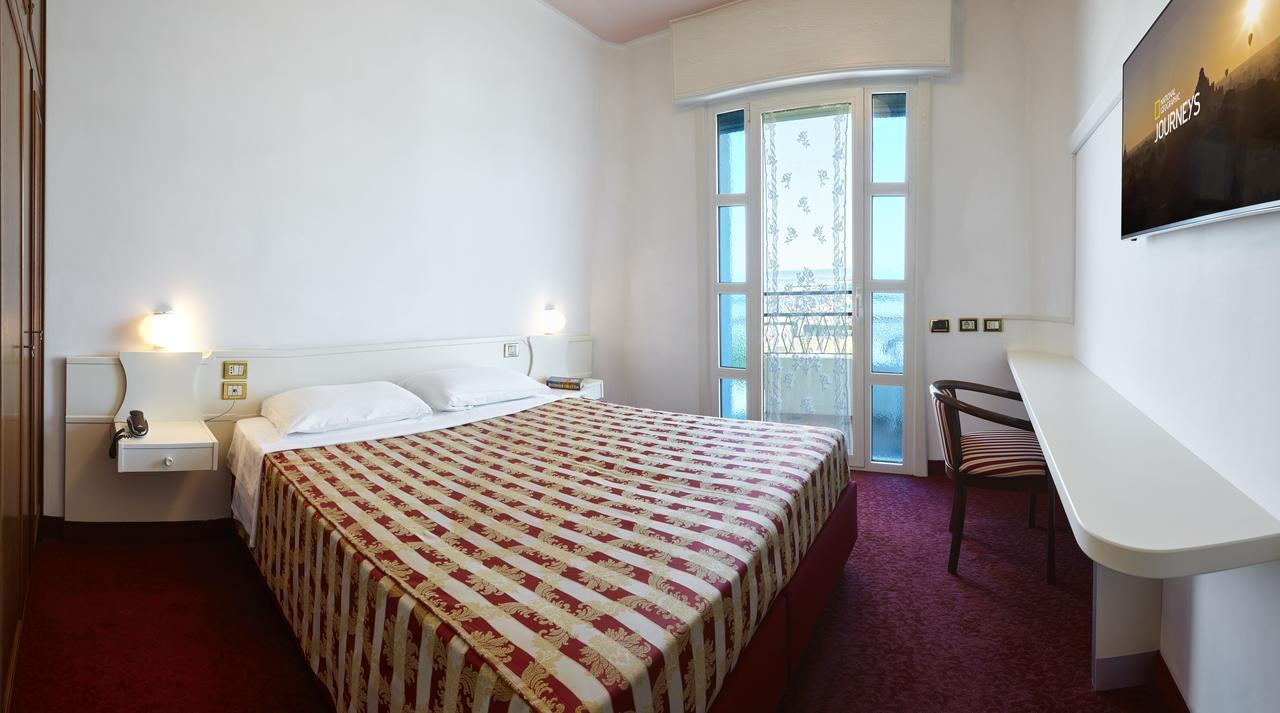 Ruhl Beach Hotel & Suites Τζεσόλο Λίντο Εξωτερικό φωτογραφία